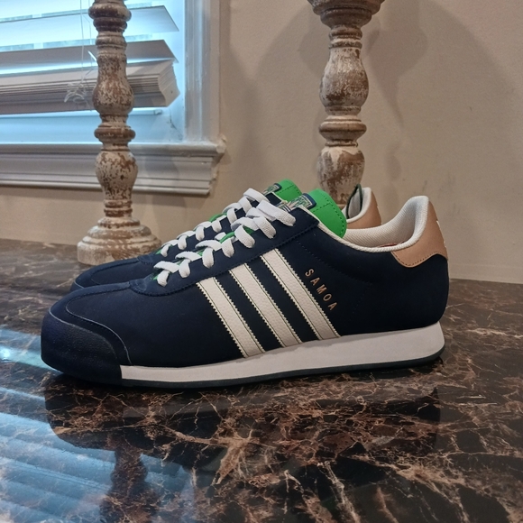 Adidas Samoa Classic 2013 Streetwear/Lifestyle Shoes Size 11 for Men - Picture 2 of 12